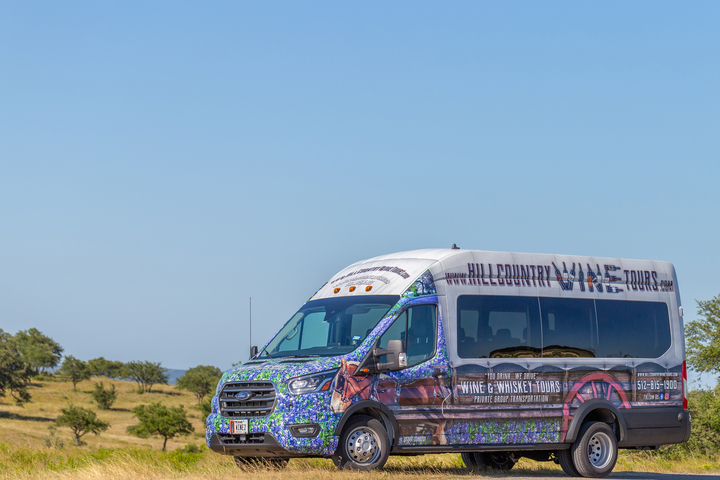 hill country wine tours image